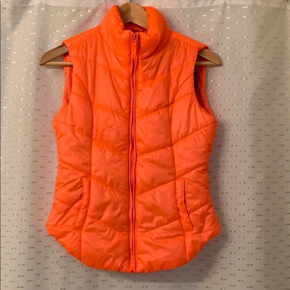 Aeropostale Jackets & Blazers - Aeropostale Quilted Puffer Vest